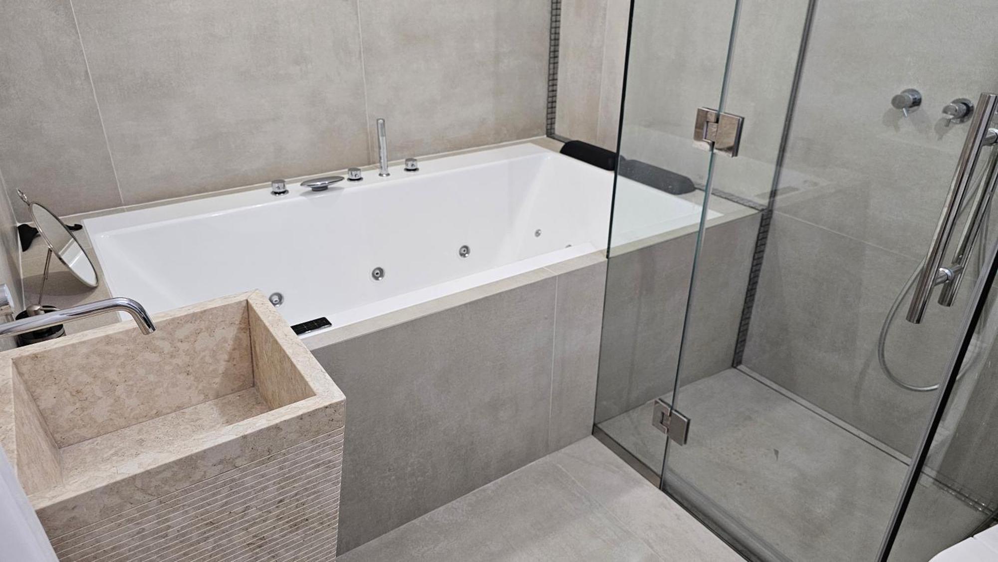 마르베야 Oasis Jacuzzi Retreat 아파트 외부 사진