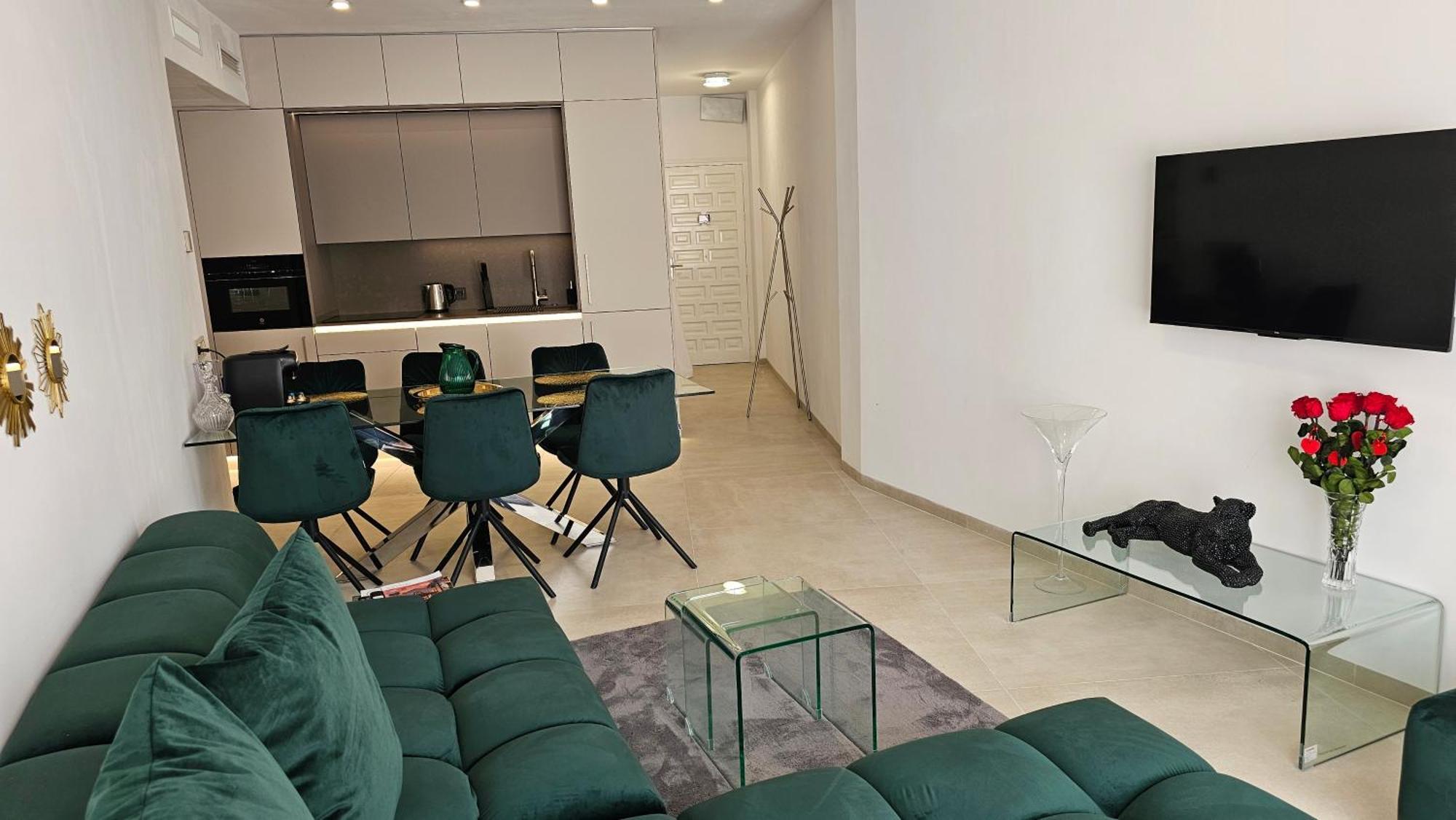마르베야 Oasis Jacuzzi Retreat 아파트 외부 사진