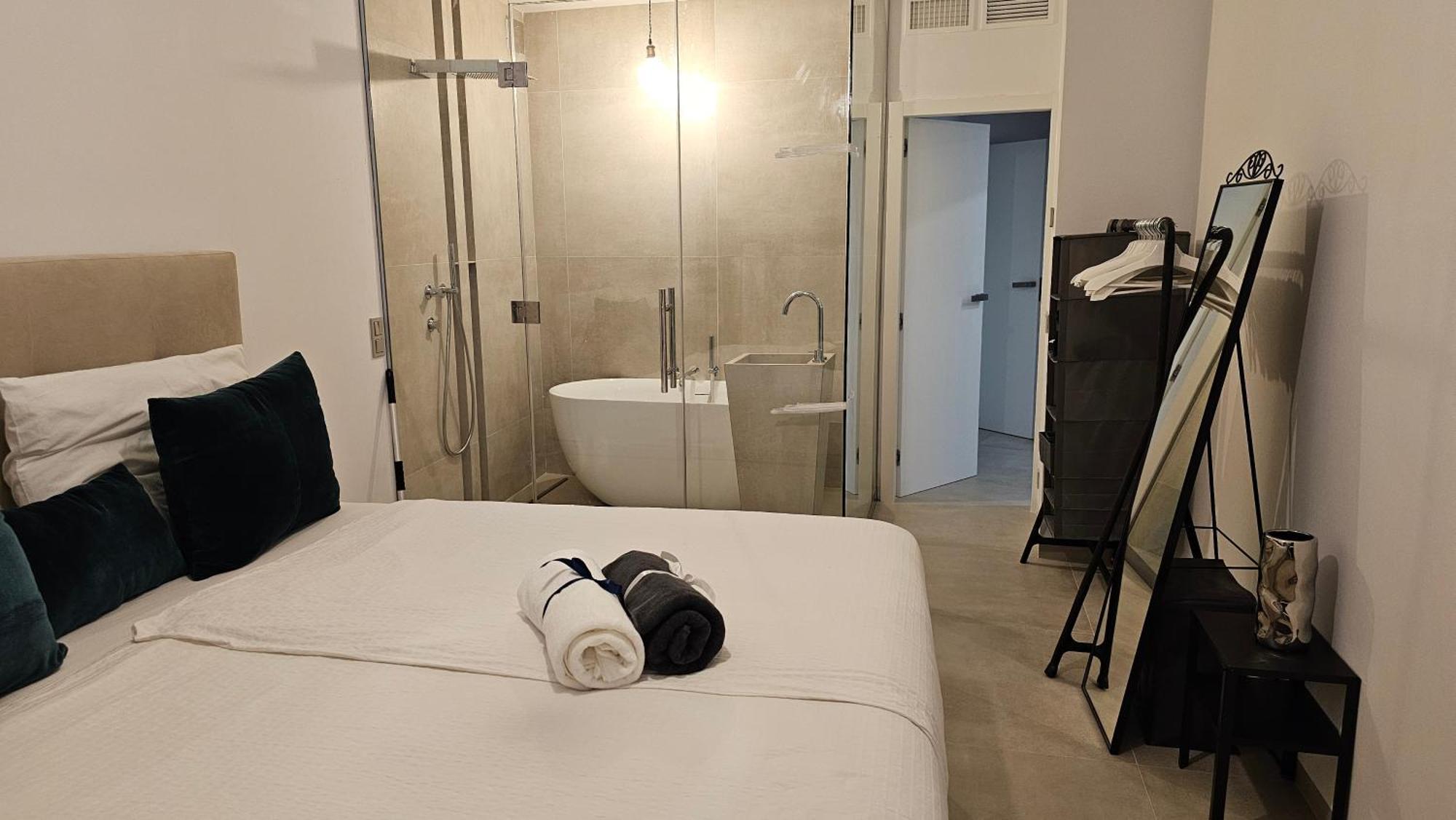 마르베야 Oasis Jacuzzi Retreat 아파트 외부 사진